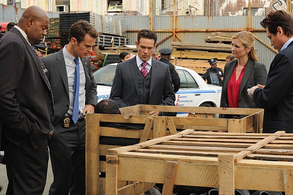 Photo Flash: First Look - Next Week's All New GOLDEN BOY Image