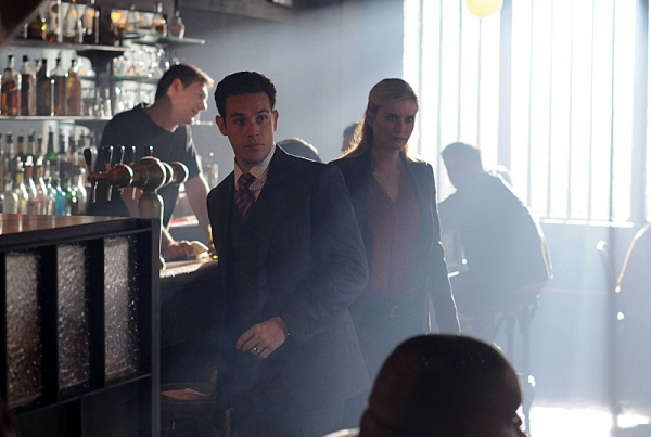 Photo Flash: First Look - Next Week's All New GOLDEN BOY Image
