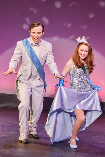 Photo Flash: First Look at Northwest Children's Theater's CINDERELLA Image