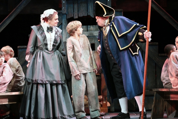 Photo Flash: First Look at Brady Tutton, Heidi Kettenring and More in OLIVER! at Drury Lane Theatre 