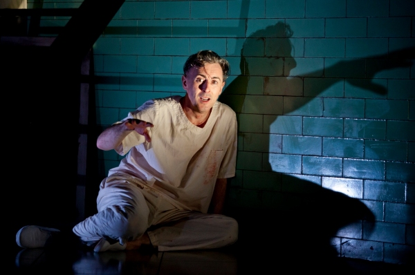 Photo Flash: First Look at Alan Cumming & More in MACBETH on Broadway!  Image