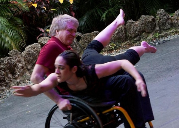 Photo Flash: Sneak Peek - Karen Peterson and Dancers to Debut NEW WORK, 4/11-12 Image