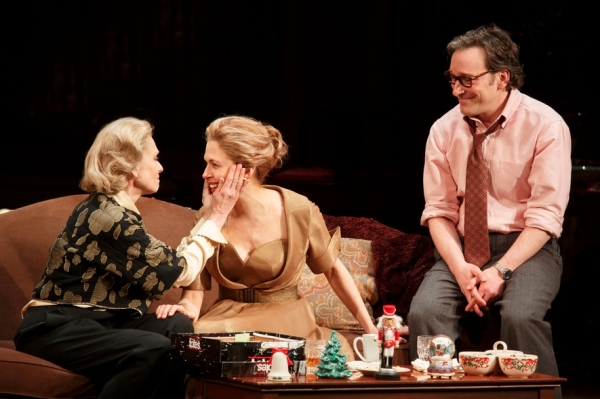 Photo Flash: First Look at Jessica Hecht, Judith Light, Jeremy Shamos and More in THE ASSEMBLED PARTIES Image