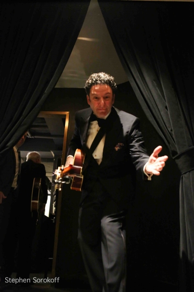 Photo Coverage: John Pizzarelli Quartet Plays Cafe Carlyle! Image