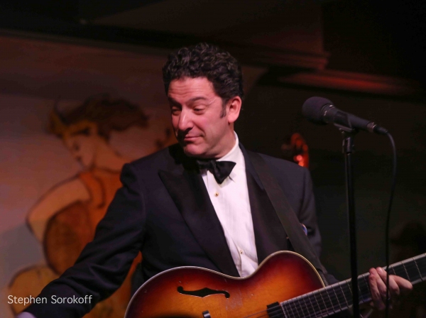 Photo Coverage: John Pizzarelli Quartet Plays Cafe Carlyle! Image