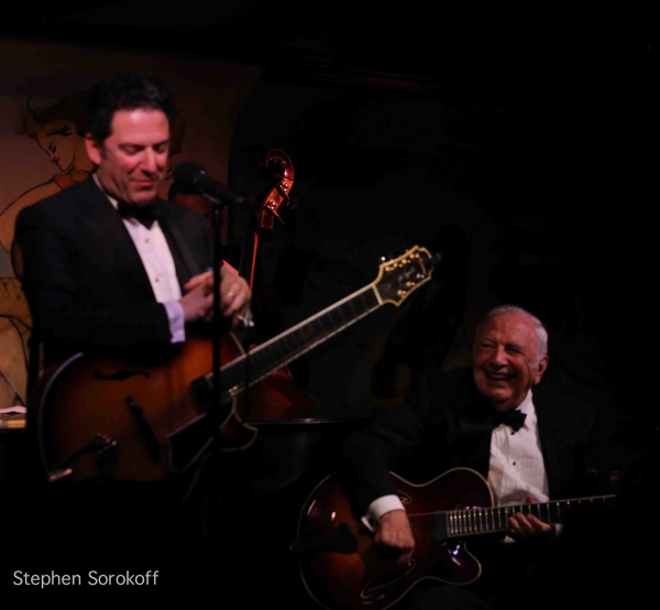 Photo Coverage: John Pizzarelli Quartet Plays Cafe Carlyle! Image