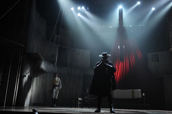 Photo Flash: First Look at Adam Jacobs, Andrea Goss & More in ZORRO, Opening Tonight! 