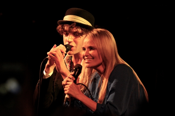 Photo Flash: Kristin Chenoweth Sings 'Popular Song' with Mika! 