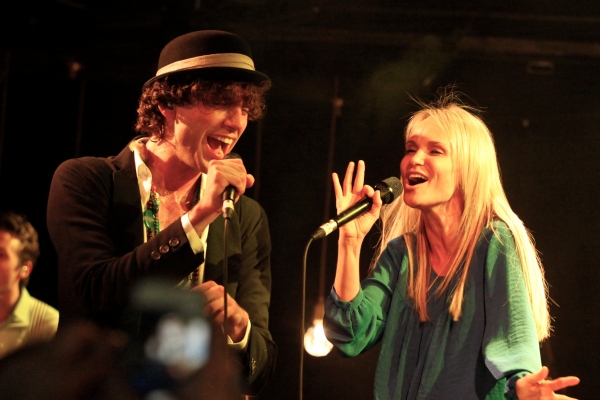 Photo Flash: Kristin Chenoweth Sings 'Popular Song' with Mika! Image