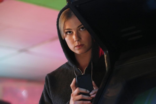 Photo Flash: REVENGE's 'Identity,' Airing 4/28 Image