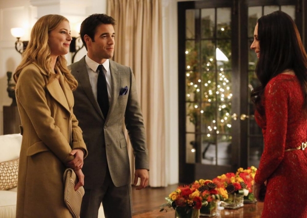 Photo Flash: REVENGE's 'Identity,' Airing 4/28 Image
