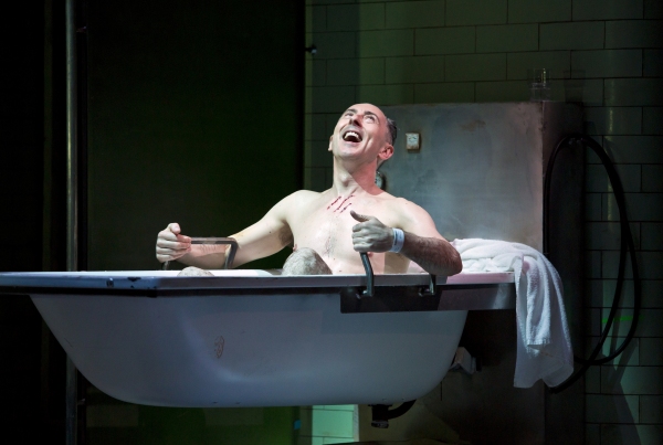 Photo Flash: Get a First Look at Alan Cumming in MACBETH on Broadway! Image