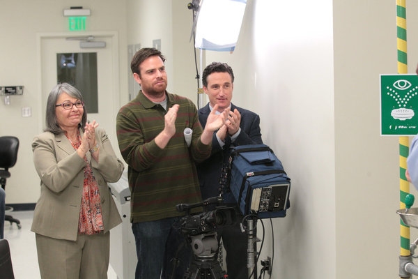 Photo Flash: THE OFFICE's 'Paper Plane,' Airing 4/25 Image