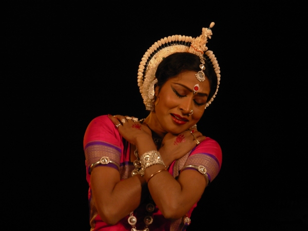 Photo Flash: First Look at National Centre for the Performing Arts, Mumbai's Mundra Dance Festival 2013  Image