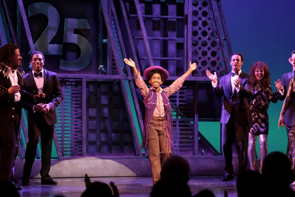 Photo Coverage: Music Legends Join MOTOWN THE MUSICAL for Opening Night Curtain Call! Image