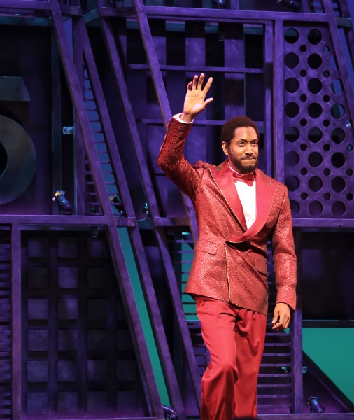 Photo Coverage: Music Legends Join MOTOWN THE MUSICAL for Opening Night Curtain Call! Image