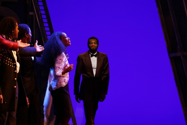 Photo Coverage: Music Legends Join MOTOWN THE MUSICAL for Opening Night Curtain Call! Image