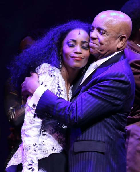 Photo Coverage: Music Legends Join MOTOWN THE MUSICAL for Opening Night Curtain Call! Image