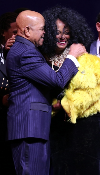 Photo Coverage: Music Legends Join MOTOWN THE MUSICAL for Opening Night Curtain Call! Image