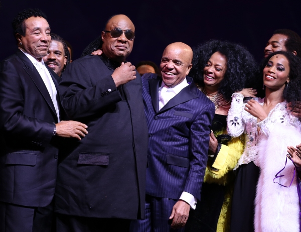 Photo Coverage: Music Legends Join MOTOWN THE MUSICAL for Opening Night Curtain Call! Image