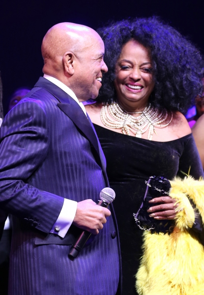 Photo Coverage: Music Legends Join MOTOWN THE MUSICAL for Opening Night Curtain Call! Image