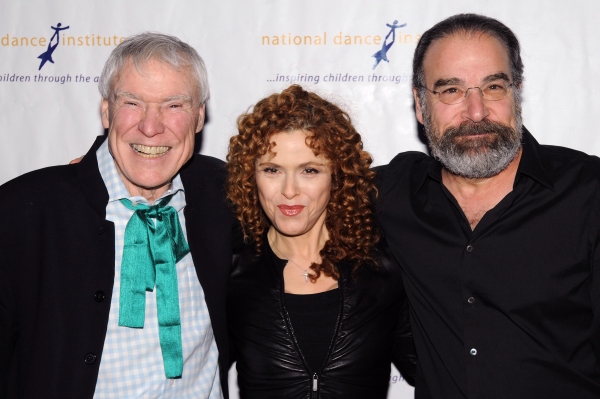 Photo Flash: Bernadette Peters, Terrence Mann & More Honor Mandy Patinkin at National Dance Institute Gala 