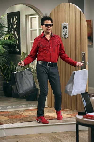 Photo Flash: TWO AND A HALF MEN's 'My Bodacious Vidalia,' Airing 5/2 Image