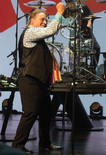 Photo Coverage: THE RASCALS Take First Official Broadway Bow! Image
