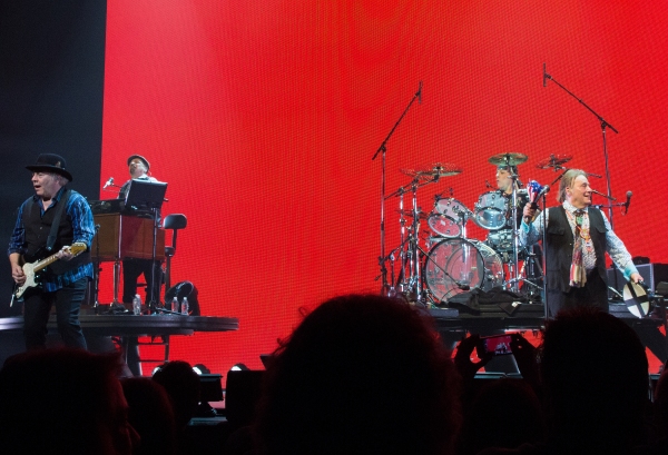 Photo Coverage: THE RASCALS Take First Official Broadway Bow! Image