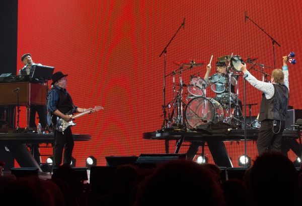 Photo Coverage: THE RASCALS Take First Official Broadway Bow! Image