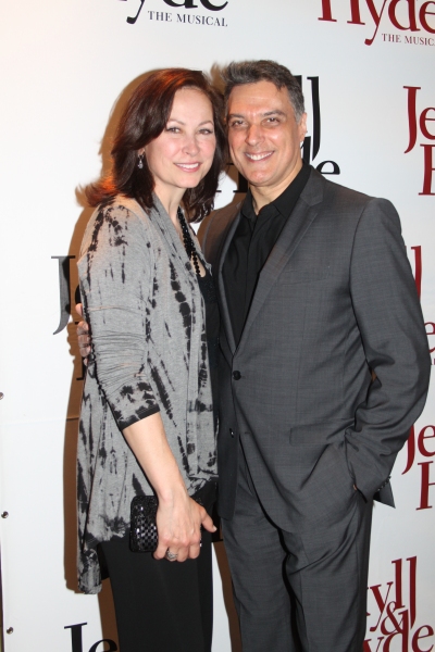 Linda Eder and Robert Cuccioli Photo