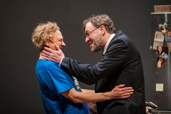 Photo Flash: First Look at Lookingglass Theatre's STILL ALICE Image
