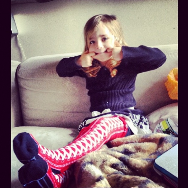 Photo Flash: Saturday Intermission Pics, April 20 - BOOK OF MORMON, JERSEY BOYS and More Send Love to Boston! Photo Flash: Saturday Intermission Pics, April 20 - BOOK OF MORMON, JERSEY BOYS and More Send Love to Boston! Image