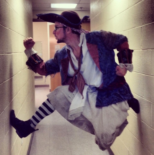 Photo Flash: Saturday Intermission Pics, April 20, Part 2 - NEWSIES, ONCE Send More Love to Boston & First SIP from Paper Mill's 'MODERN MILLIE'! Image