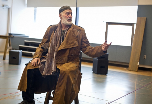 Photo Flash: Sneak Peek at Stephen Yoakam in Rehearsals for Guthrie's AN ILIAD Image