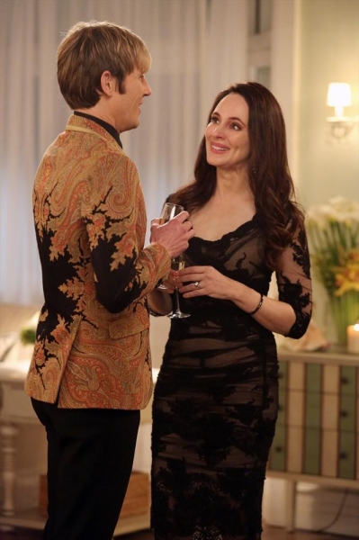 Photo Flash: REVENGE's 'Engagement,' Airing 5/5 Image