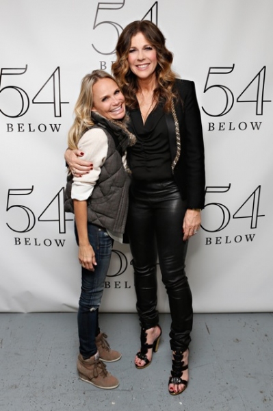 Photo Flash: Kristin Chenoweth, Robert De Niro, Tom Hanks and More Visit Rita Wilson at 54 Below  Image