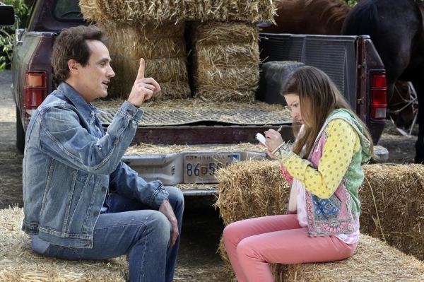 Photo Flash: THE MIDDLE's 'Hallelujah Hoedown,' Airing 5/8 Image