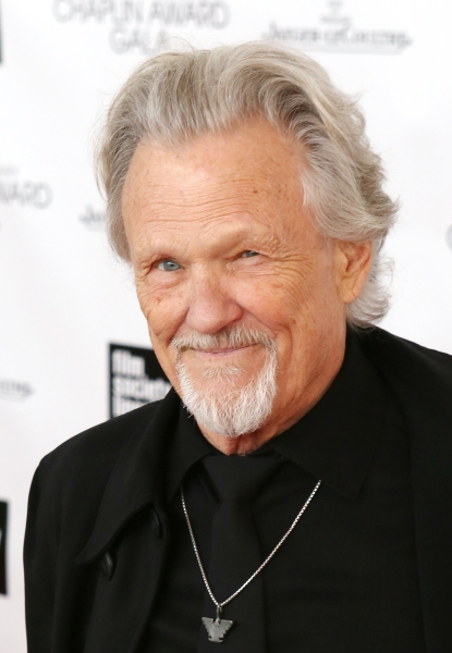 Photo Coverage: The Stars Arrive for the 40th Annual Chaplin Awards, Honoring Barbra Streisand Image