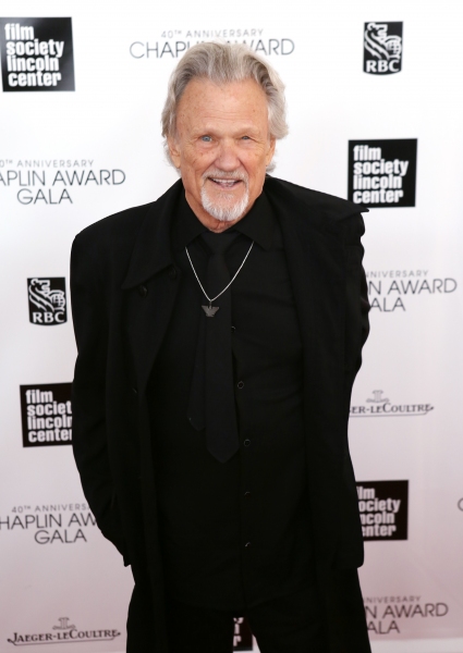 Photo Coverage: The Stars Arrive for the 40th Annual Chaplin Awards, Honoring Barbra Streisand Image