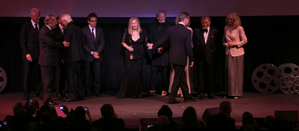 Alan Bergman, Bill Clinton,  George Segal, Michael Douglas, Ben Stiller, Barbra Strei Photo