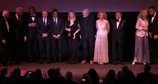 Alan Bergman, Bill Clinton,  George Segal, Michael Douglas, Ben Stiller, Barbra Strei Photo