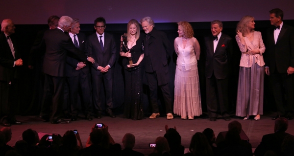 Alan Bergman, Bill Clinton,  George Segal, Michael Douglas, Ben Stiller, Barbra Strei Photo