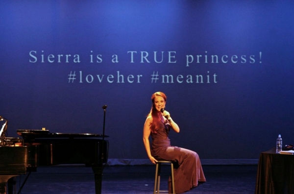 Photo Flash: Sierra Boggess Sings for Broadway Arts Factory! 