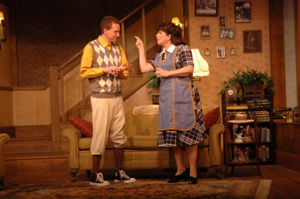 Photo Flash: BRIGHTON BEACH MEMOIRS Opens at Theatre Memphis Image