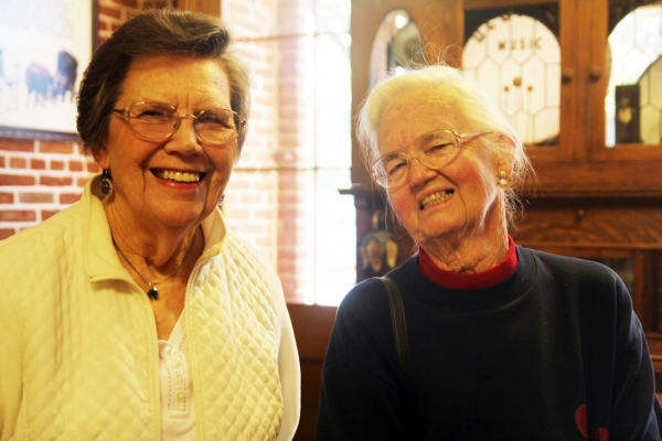 Photo Flash: Sierra Rep Honors Women of Mother Lode at CHURCH BASEMENT LADIES Opening Night Image