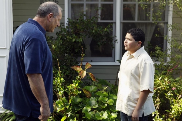 Photo Flash: MODERN FAMILY's 'Games People Play,' Airing 5/15 Image