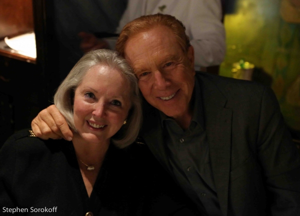 Photo Coverage: Paul Williams Opens at Cafe Carlyle Image