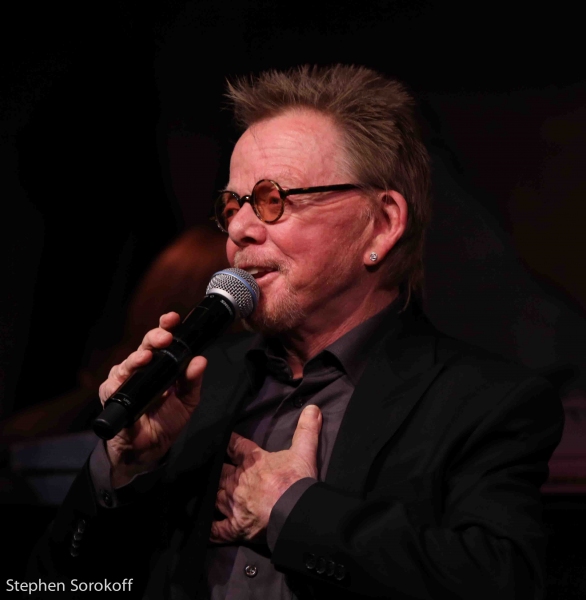 Photo Coverage: Paul Williams Opens at Cafe Carlyle Image