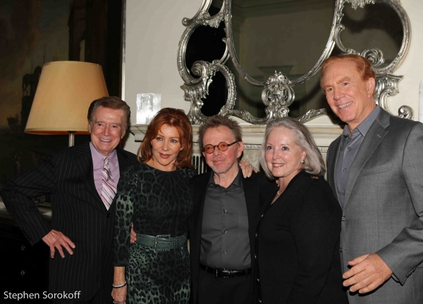Photo Coverage: Paul Williams Opens at Cafe Carlyle Image
